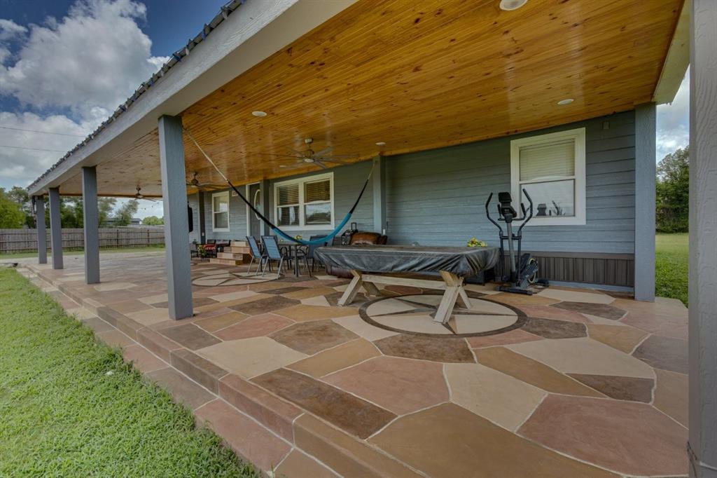 6735 County Road 118