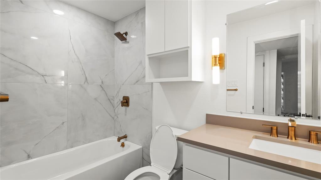 Colony 10 - Residential Lease