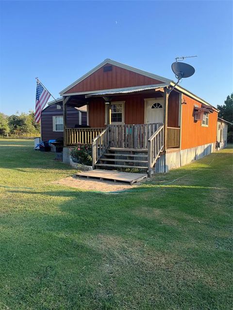 A home in Kemp