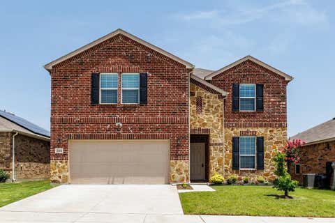 Photo of 7444 Bronsind Trail, Fort Worth, TX 76131 (MLS # 21347859)