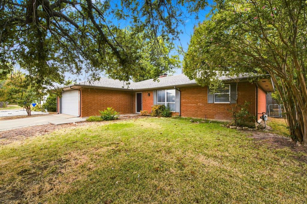 809 S Atkerson Lane