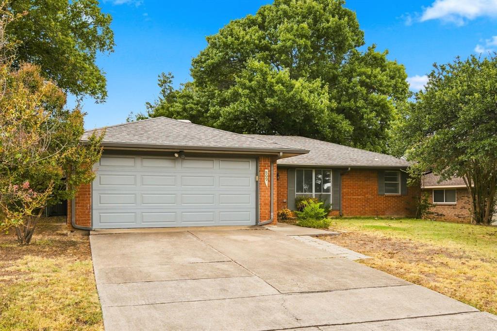 809 S Atkerson Lane