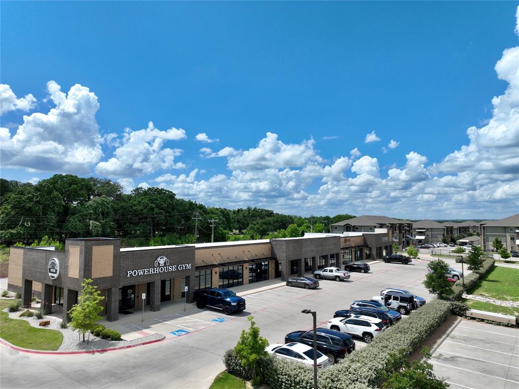 1801 Fort Worth Highway