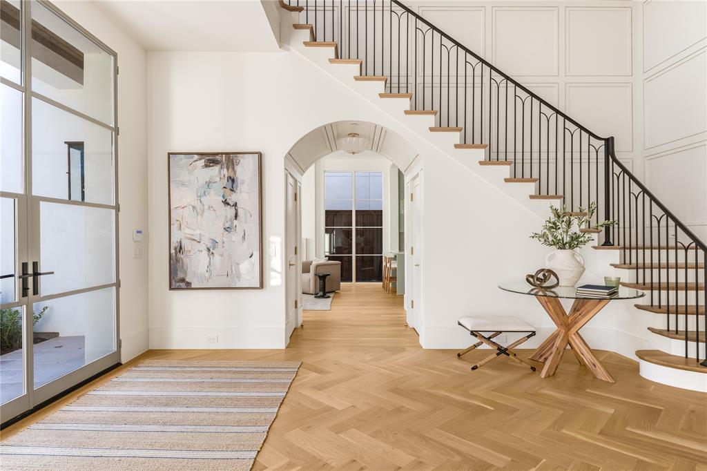 4024 Marquette Street