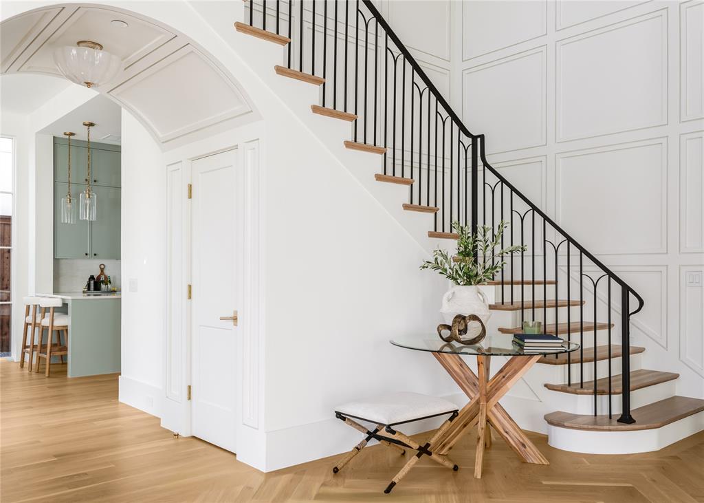 4024 Marquette Street