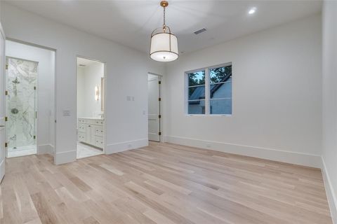 Tiny photo for 4024 Marquette Street, University Park, TX 75225 (MLS # 21070118)