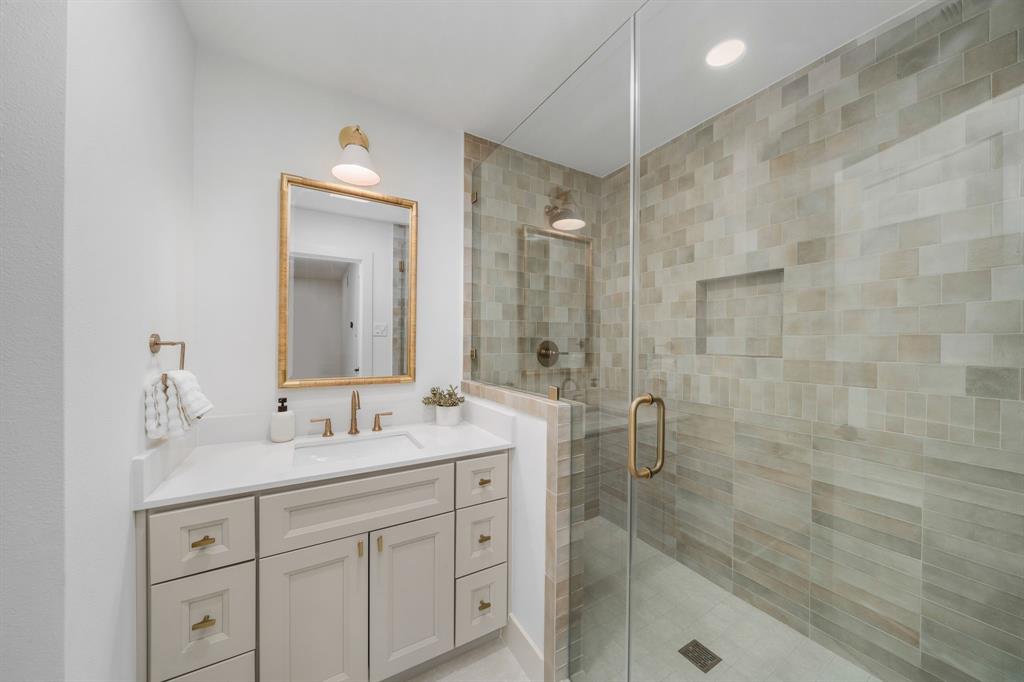 Forest Glen Sec 04 - Residential