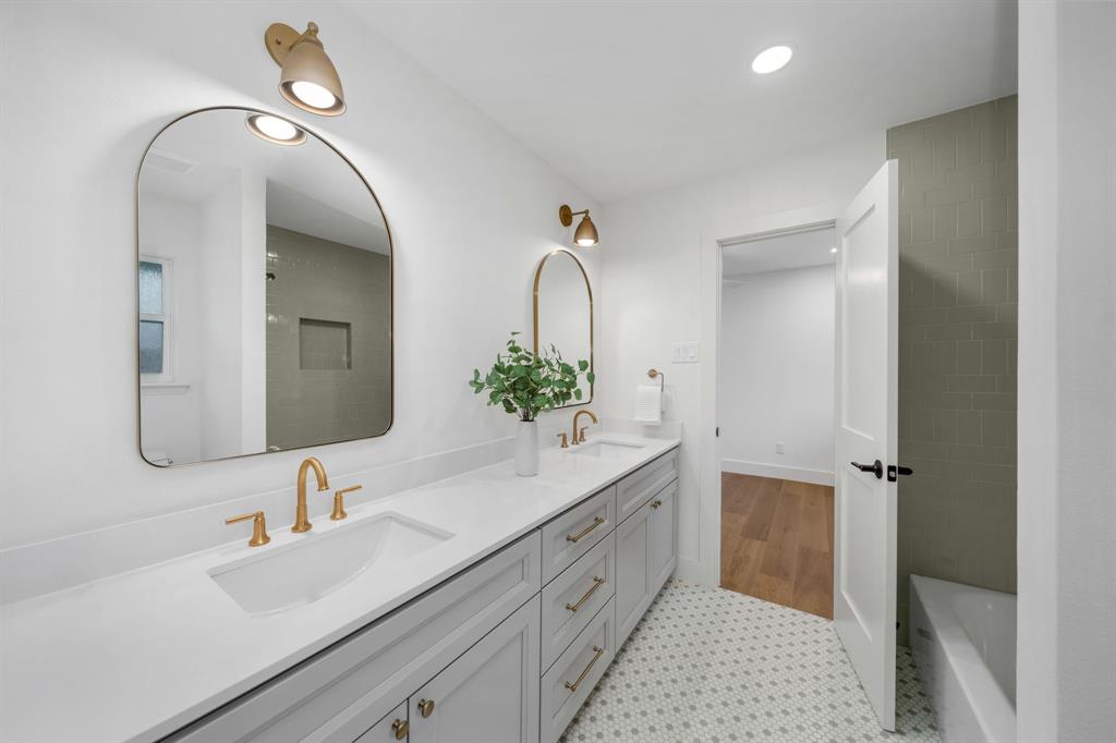 Forest Glen Sec 04 - Residential