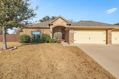 4412 Logan Circle Granbury TX 76049