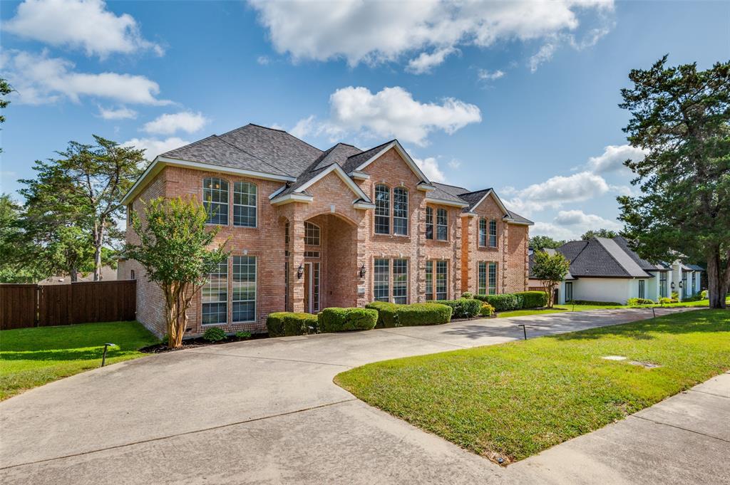 1119 Shallow Bend Drive