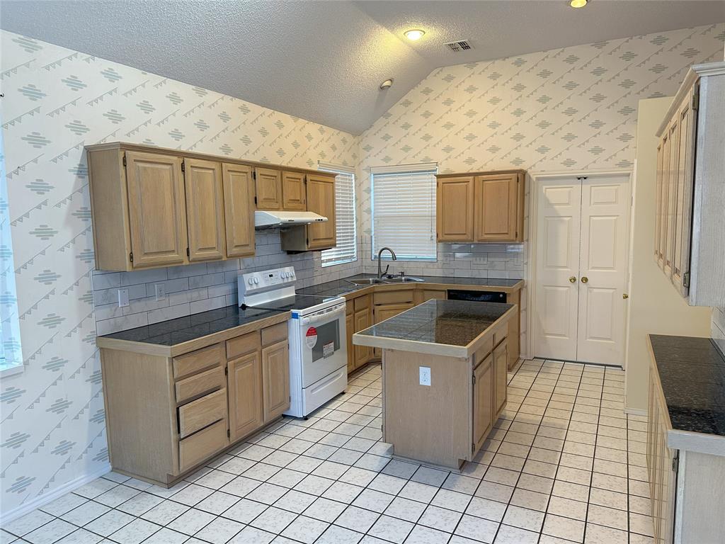 West Creek Estates #2-A - Residential Lease