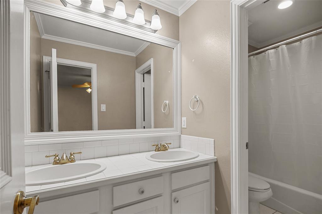 Austin Corners - Residential