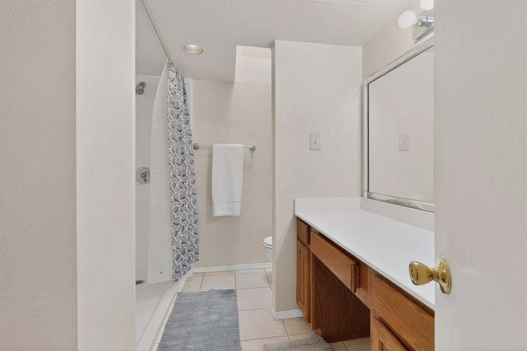 Country Greene Twnhms - Residential