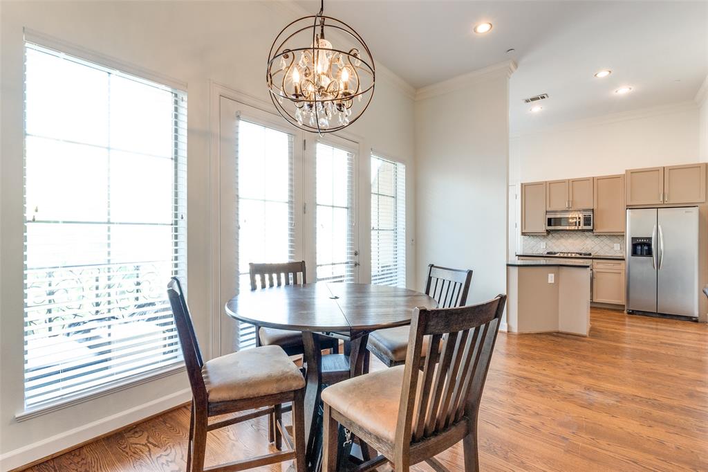 Metropolitan Club - Residential Lease