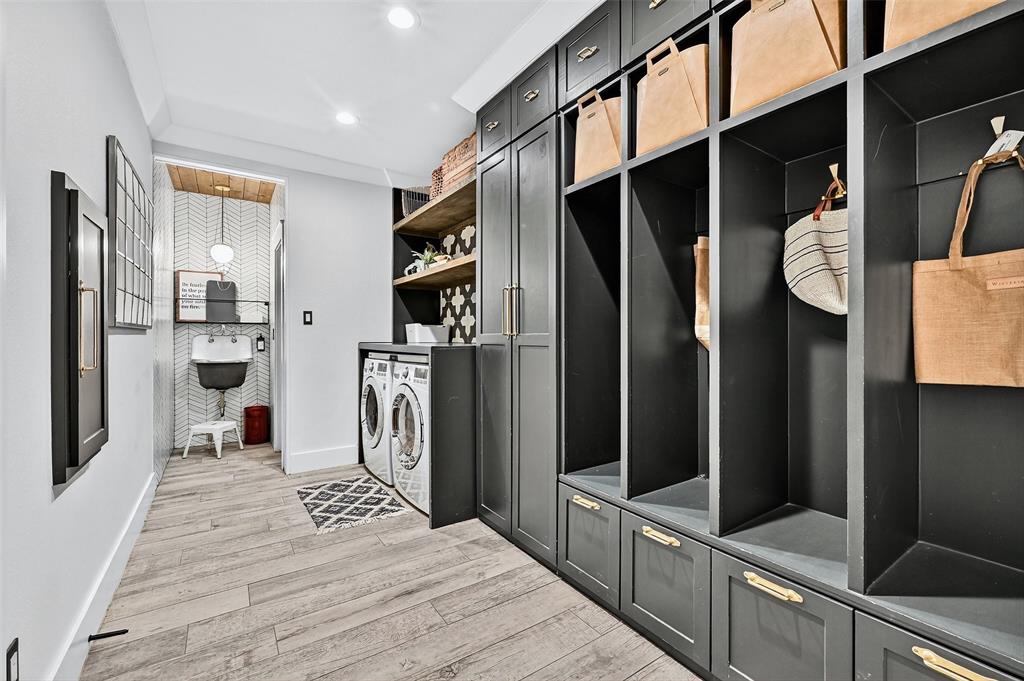 Bethel Rock - Commercial Sale