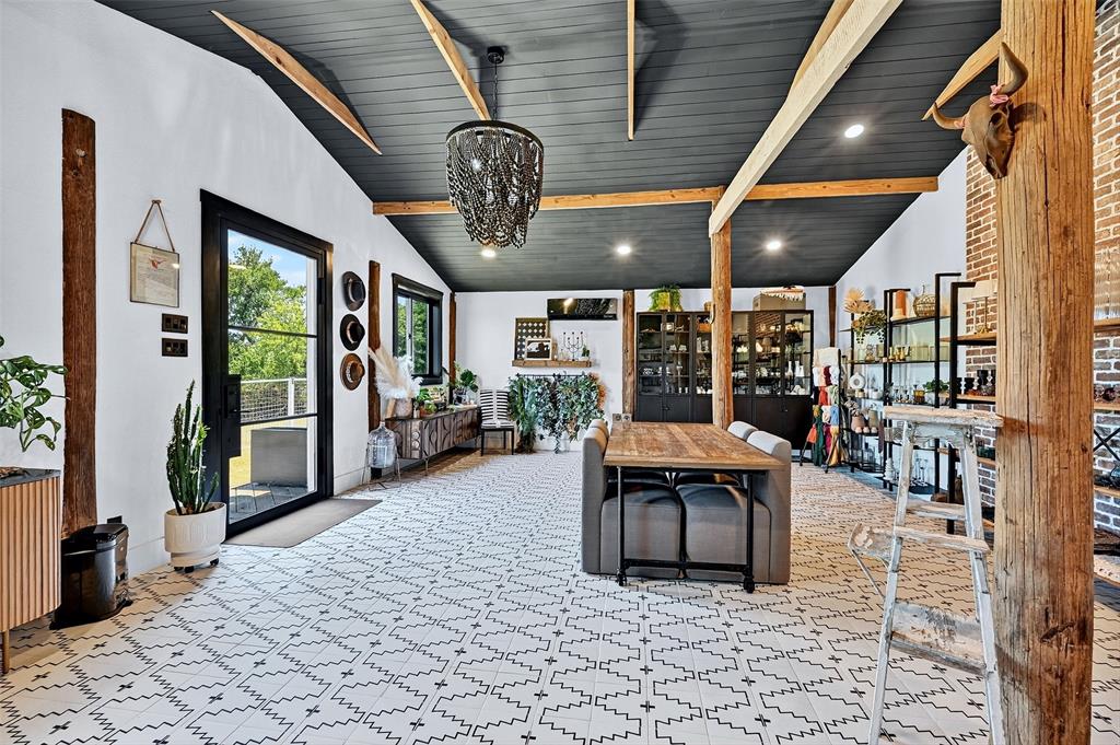 Bethel Rock - Commercial Sale