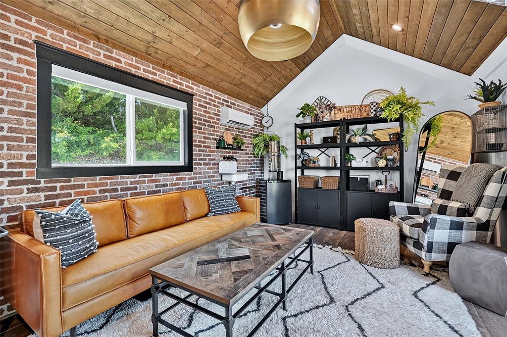 Bethel Rock - Commercial Sale