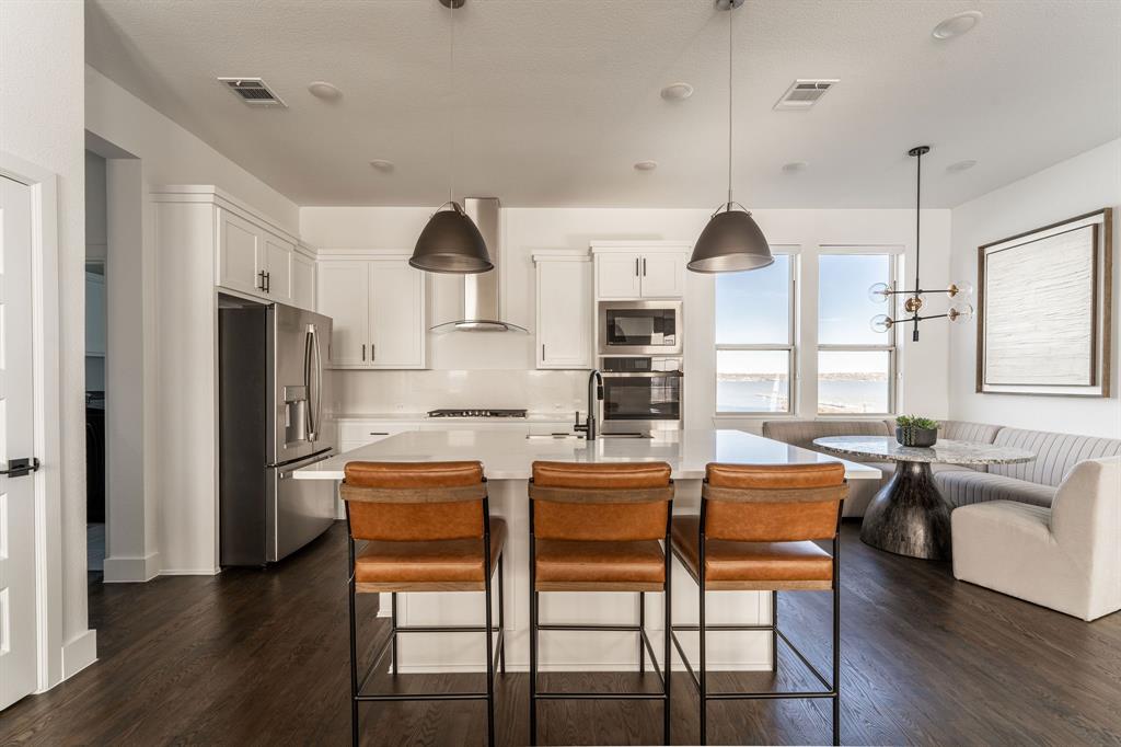 SAPPHIRE BAY - Residential Lease