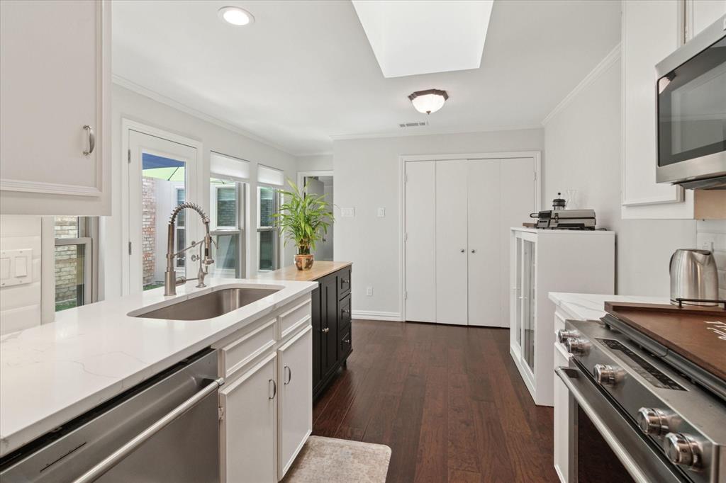 Preston Square Twnhms - Residential