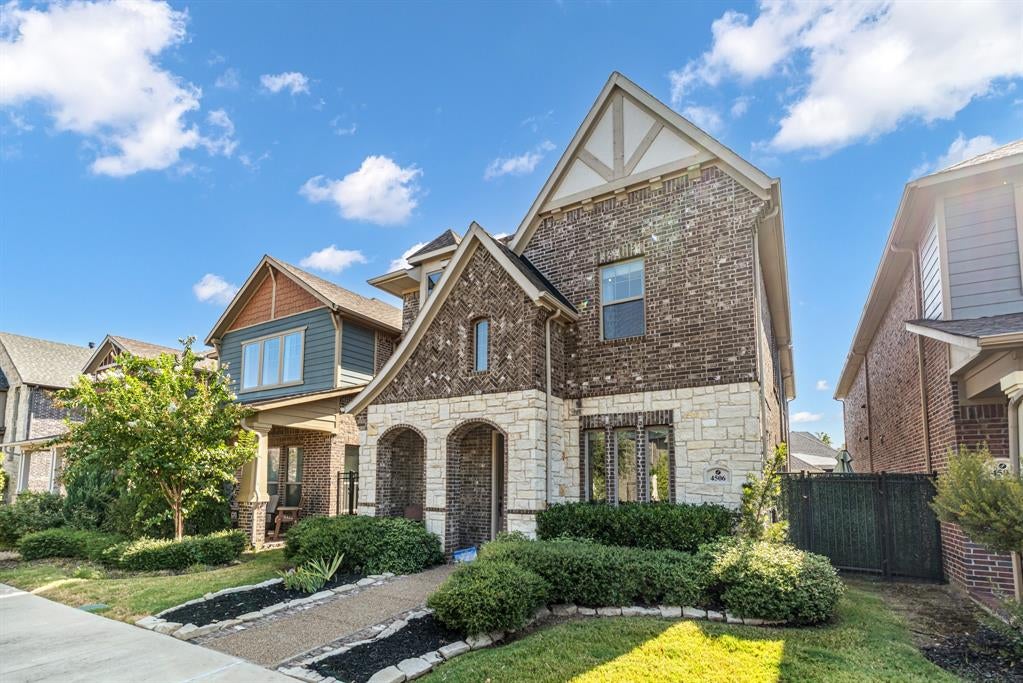 4506 Spanish Indigo Lane