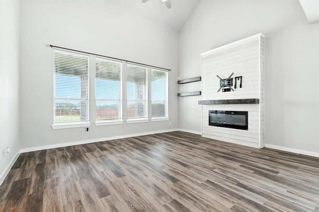 4203 Parrot Lane