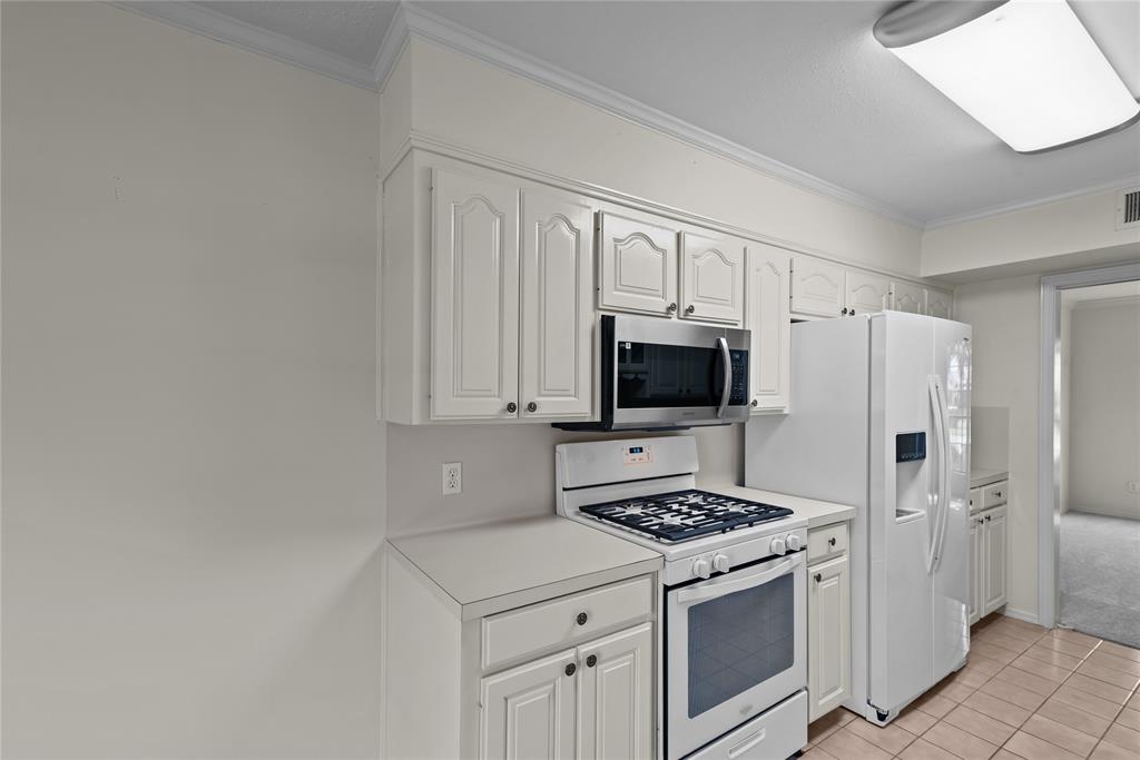 South Broadmoor Subn - Residential Lease