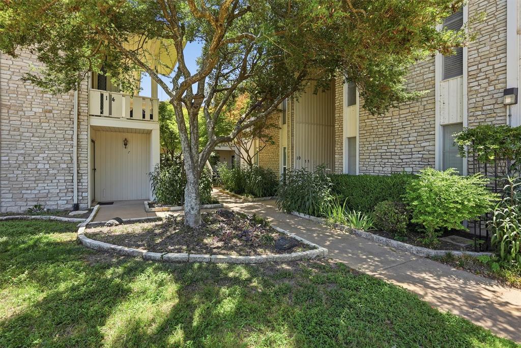 4211 Fairway Drive