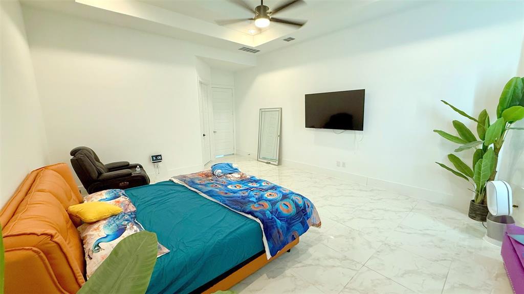 Lexington Parks Ph Four - Residential