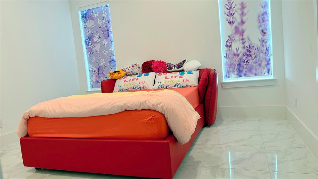 Lexington Parks Ph Four - Residential