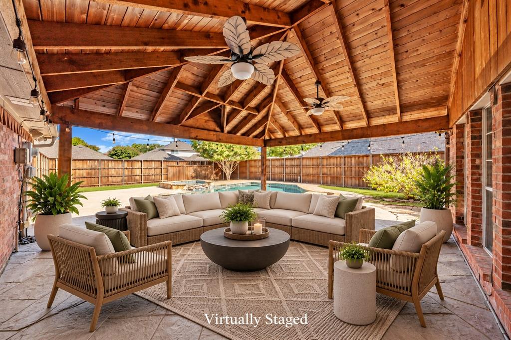1410 Macrae Court