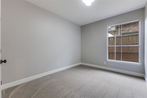 Tiny photo for 2106 Fair Oaks Circle, Corinth, TX 76210 (MLS # 21199988)