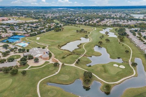 Tiny photo for 2106 Fair Oaks Circle, Corinth, TX 76210 (MLS # 21199988)