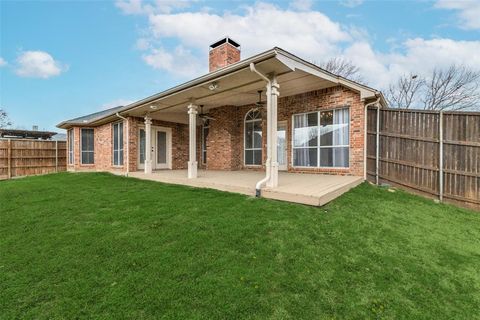 Tiny photo for 2106 Fair Oaks Circle, Corinth, TX 76210 (MLS # 21199988)