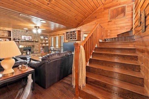 Tiny photo for 1135 County Road 2332, Mineola, TX 75773 (MLS # 21395079)