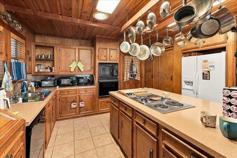 Tiny photo for 1135 County Road 2332, Mineola, TX 75773 (MLS # 21395079)