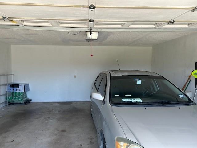 3901 W Country Club Drive