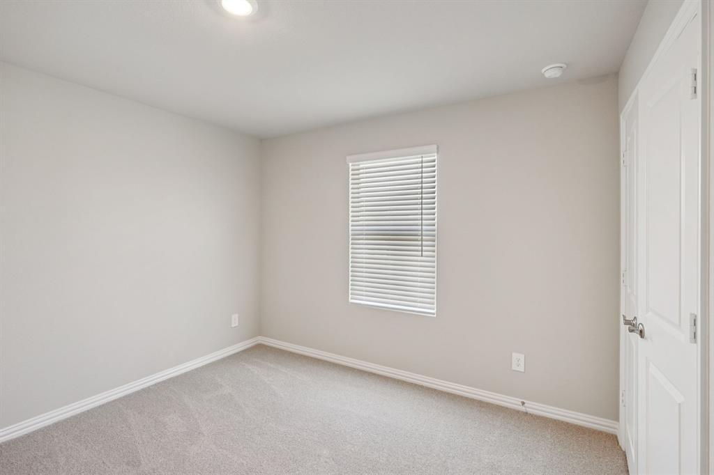 Lakehaven - Residential