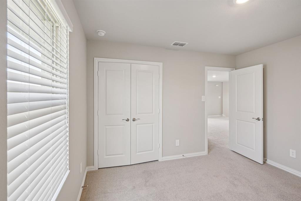 Lakehaven - Residential