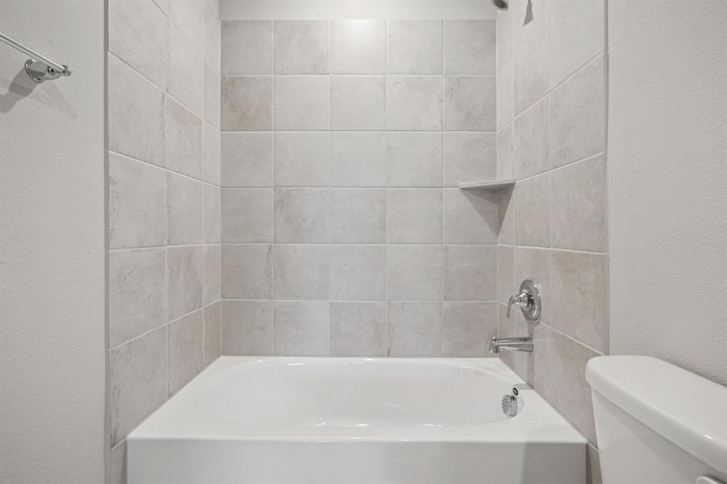 Lakehaven - Residential