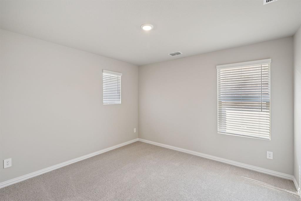 Lakehaven - Residential