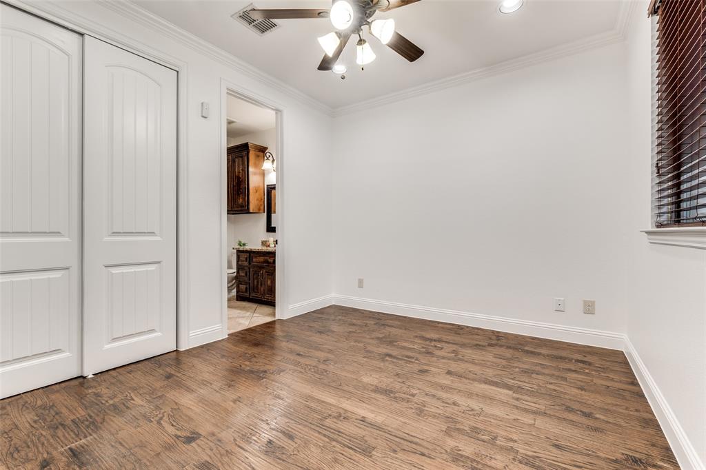 Flora Street Twnhms 01 - Residential