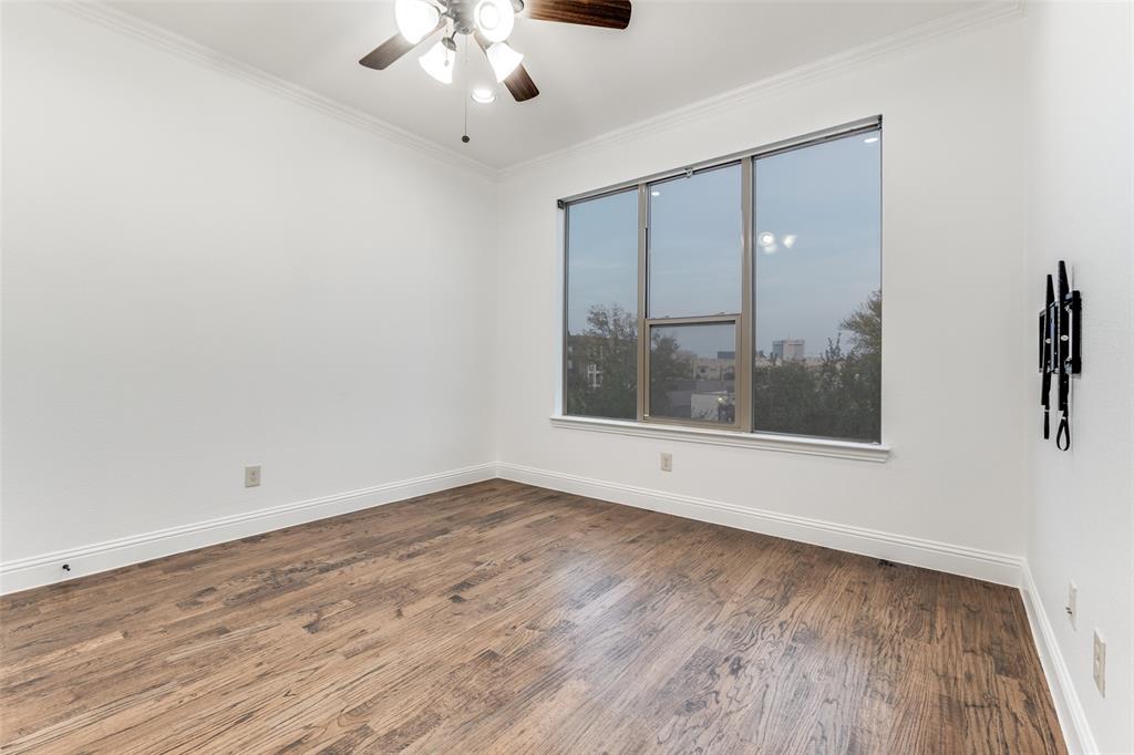 Flora Street Twnhms 01 - Residential