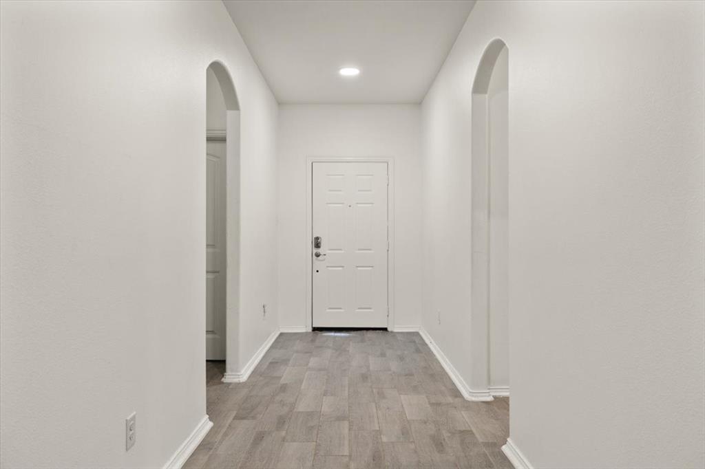 3117 Royal Crest Drive