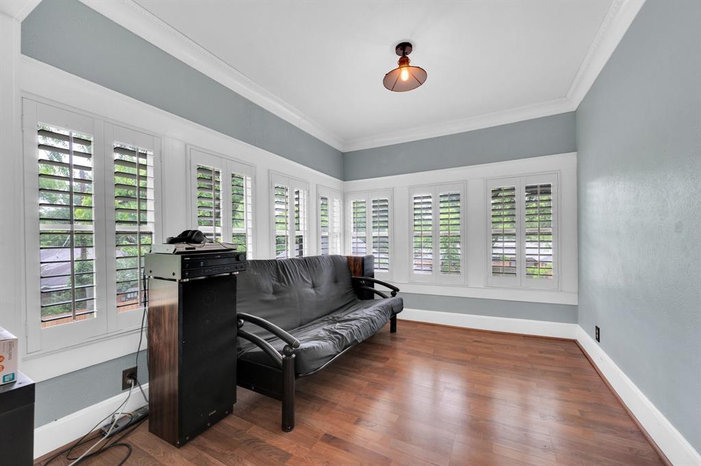 Ennis-Dvv - Residential