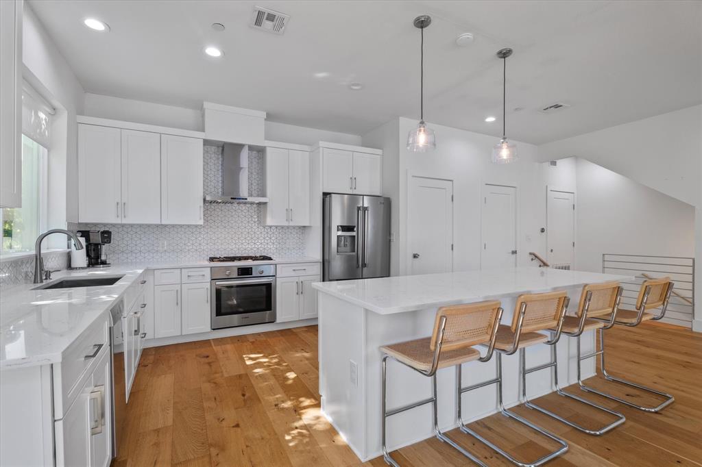 Moser Up at Henderson - Residential