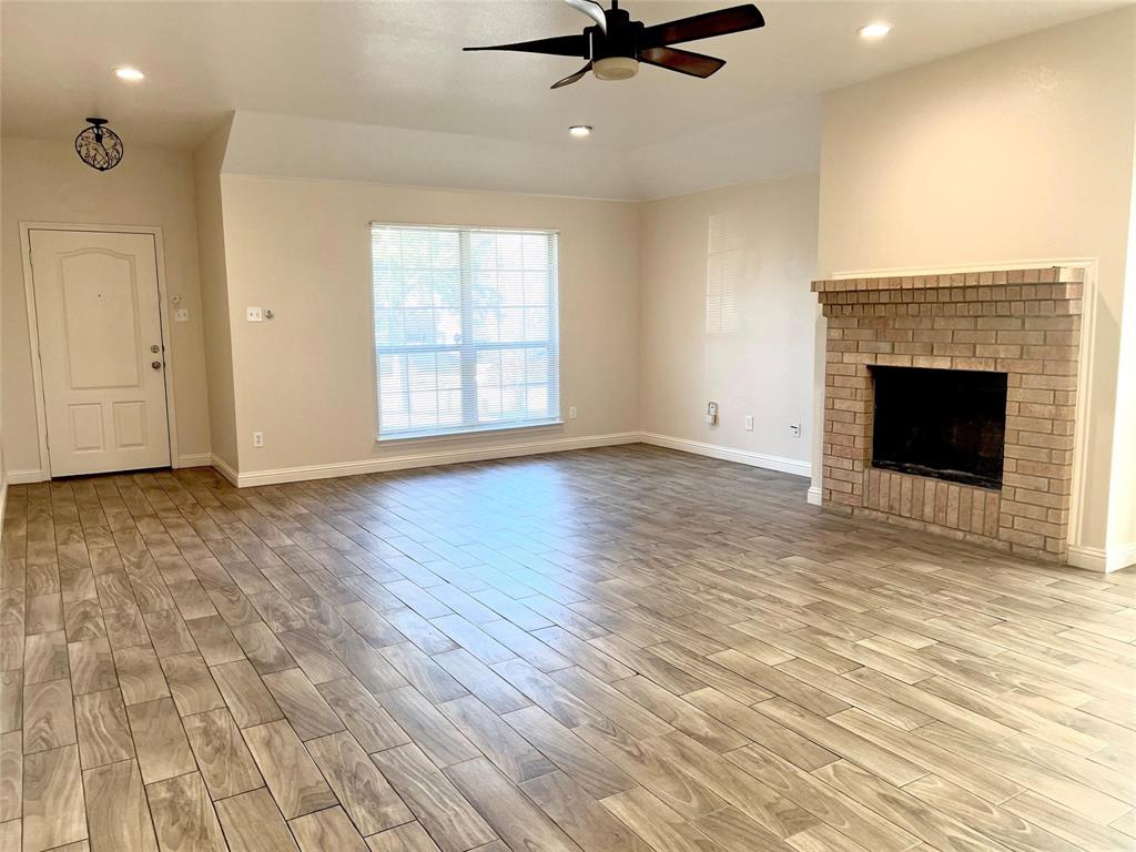 4816 Kingfisher Lane