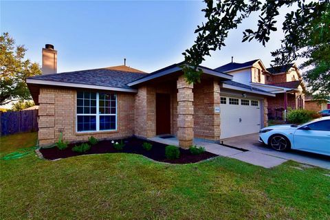 4816 Kingfisher Lane Mesquite TX 75181