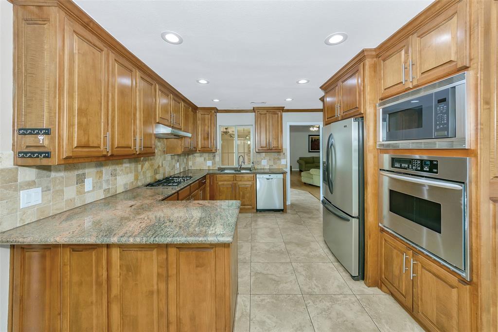 1113 Yorkshire Drive