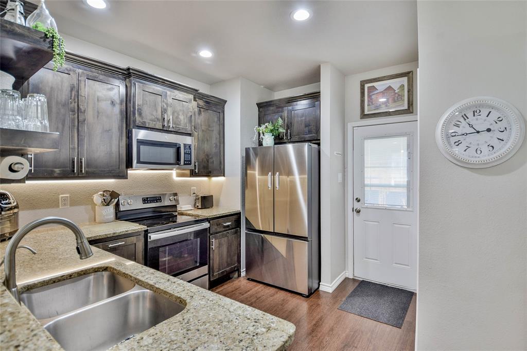 Comanche Cove - Residential