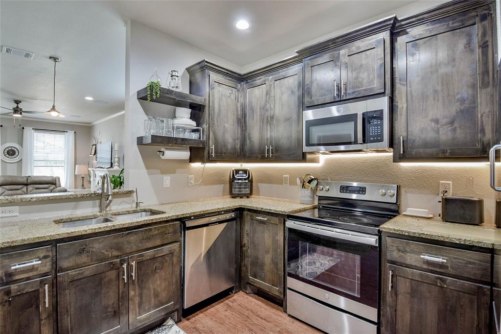 Comanche Cove - Residential